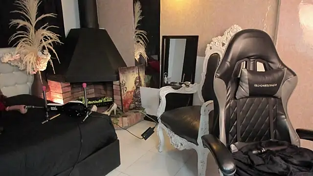 Vicky_Angeel BDSM mistress show
