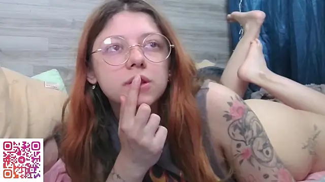 Lina_Kitty webcam