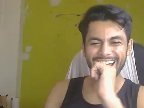 Stubborndesiboy webcam
