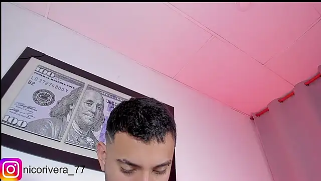 nico_rivera webcam