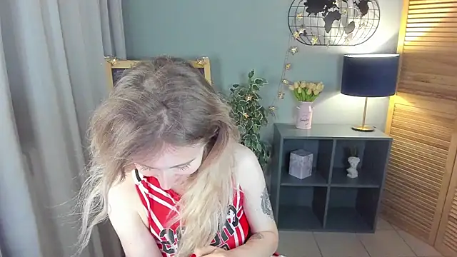 CamillaDreamer webcam
