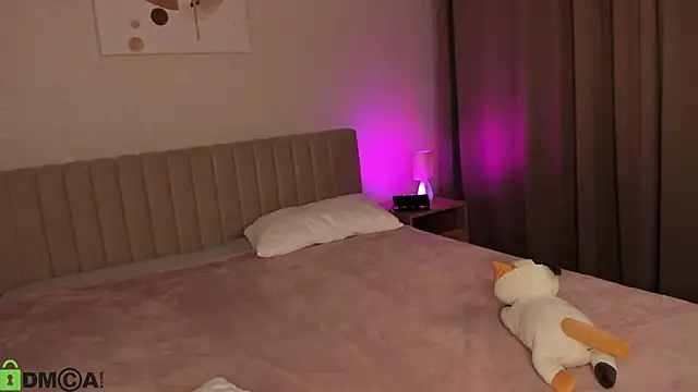 Cirilla_Rose webcam