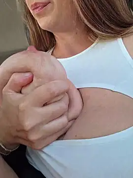 ellaxxstar