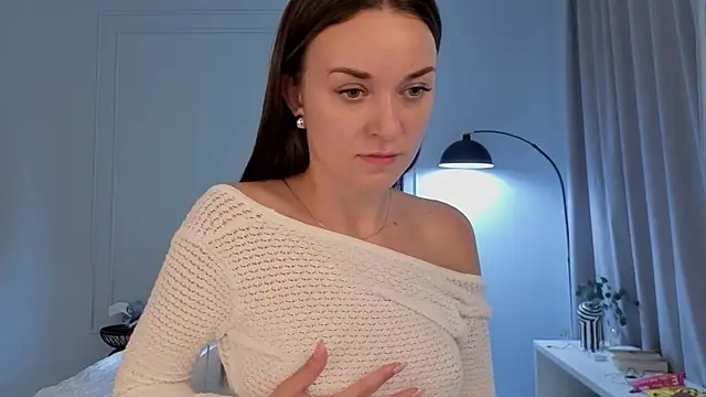 Maya_Softy webcam