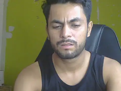 Stubborndesiboy webcam
