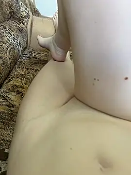 JuicyGamess Live Web Cam Show