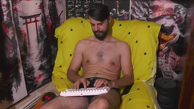 00george - 00george's free webcam - UK Sex Cams