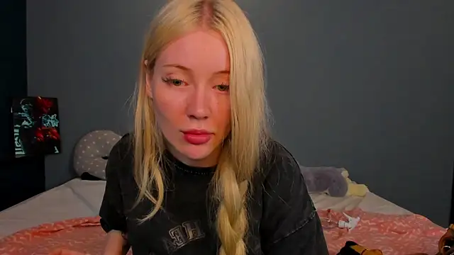 Lillie_Berry webcam