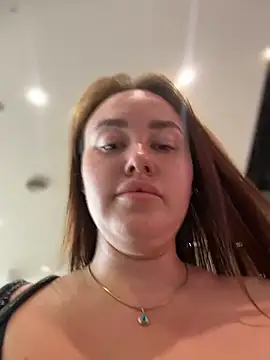 KiraSunshine webcam
