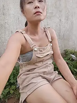 Linda-yiyi webcam