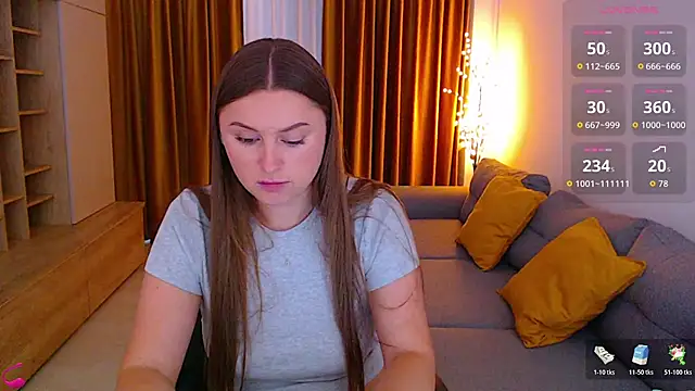 mia_bloomy webcam