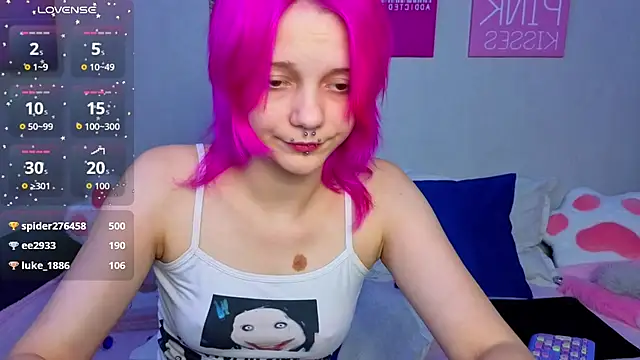 KittieHeart webcam