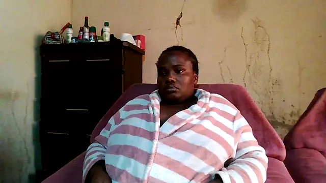 sexybigboobz webcam