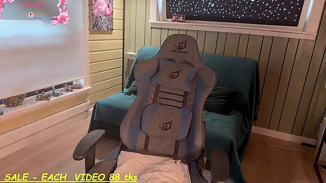 roleplay chatroom SandyChris