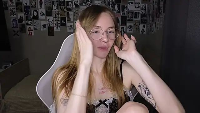 littlevildevil webcam