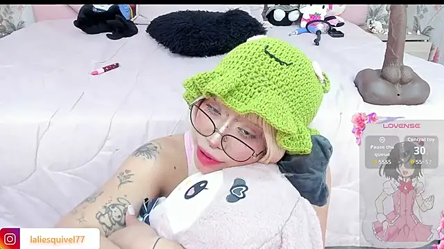 SafiroAgataaa webcam