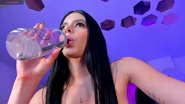 BellaConnorX webcam