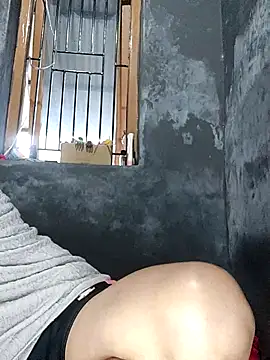 Rayya_4yy webcam