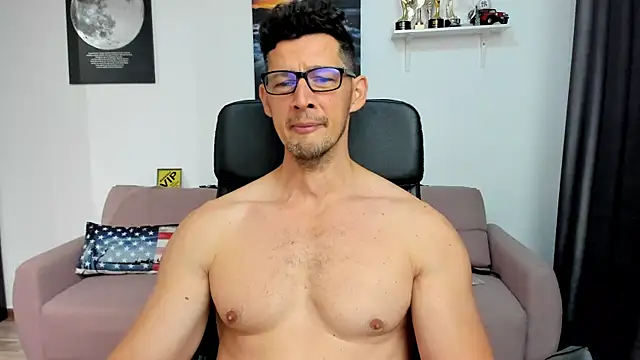 BrutusK08 webcam