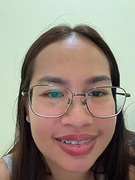 Ponthip webcam