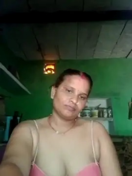 Shivani09900 webcam