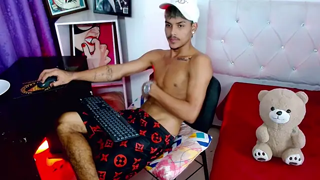 Angel_foxc13 webcam