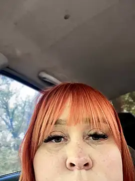 LadyDreams11 webcam