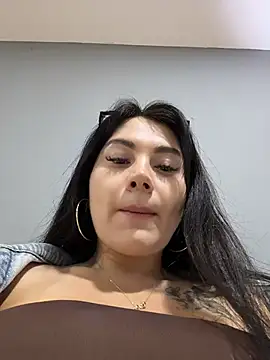 Wet__Bunny Live Web Cam Show