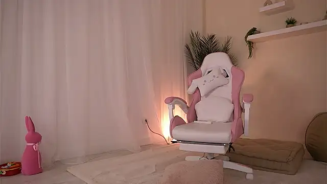 BetsyGonzale webcam