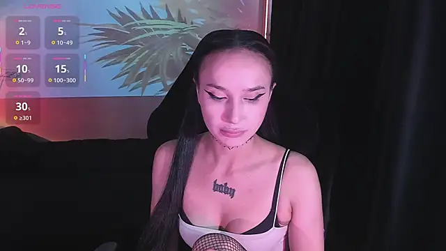 MilaAsh webcam