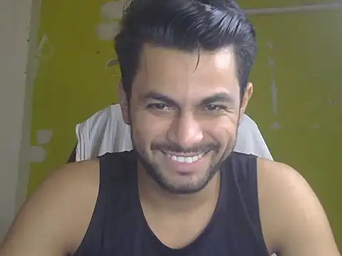 Stubborndesiboy webcam