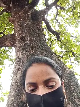Kajalbhabhi14 webcam