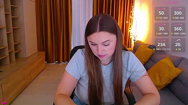 mia_bloomy webcam