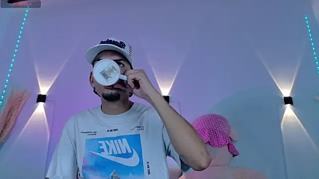 ChocoBunny1 webcam