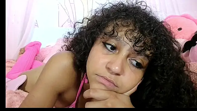 mia_hart webcam