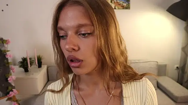 Kelly_Clarks