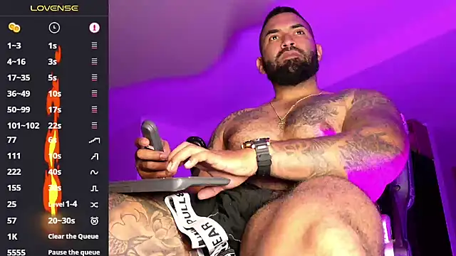 Max-prada webcam