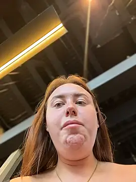 KiraSunshine webcam
