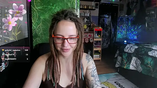 LisaFoxy_y webcam