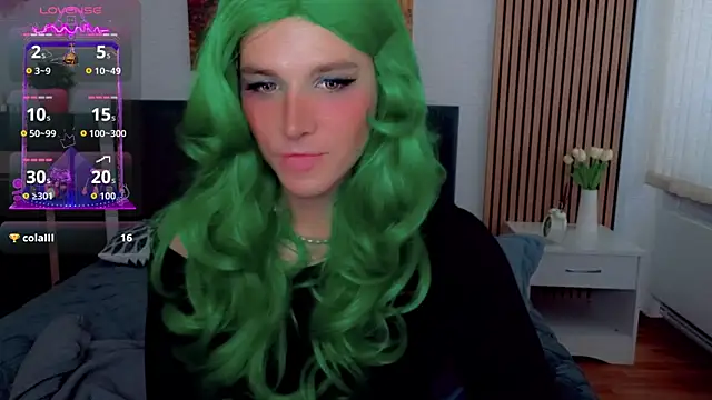 HelenSpellman webcam