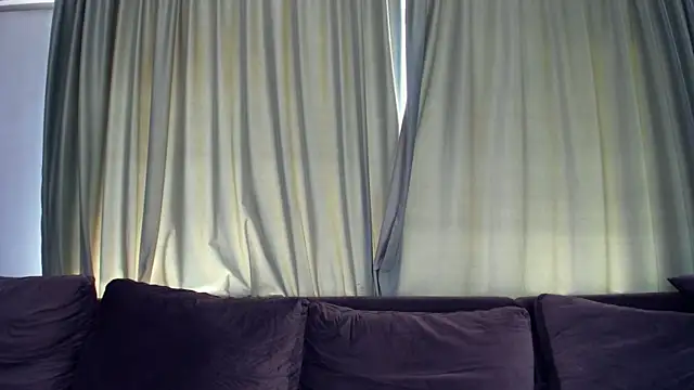 LaraStone69 webcam