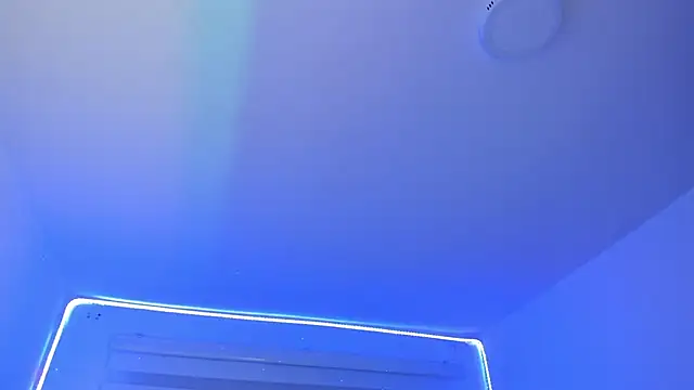 Agatha_Marin webcam