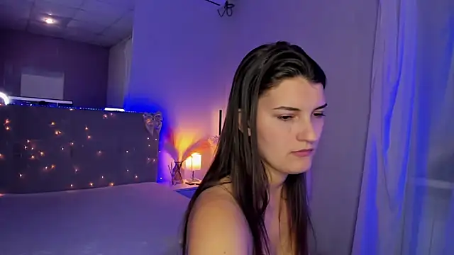 Laura_Leee webcam