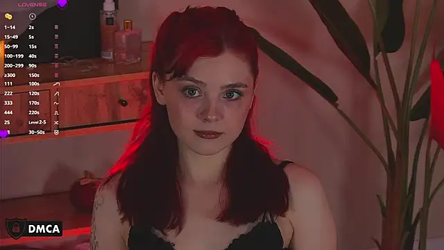 Nora__Ray webcam