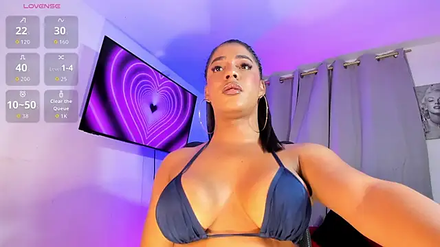 Fenty_XX webcam