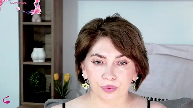 Anna_glamlovely webcam