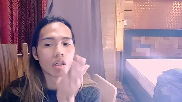 hugecock_kate webcam