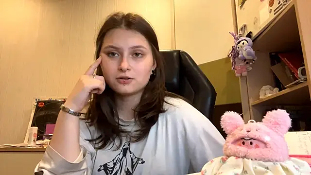 MnemonicSimplism webcam