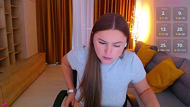 mia_bloomy webcam
