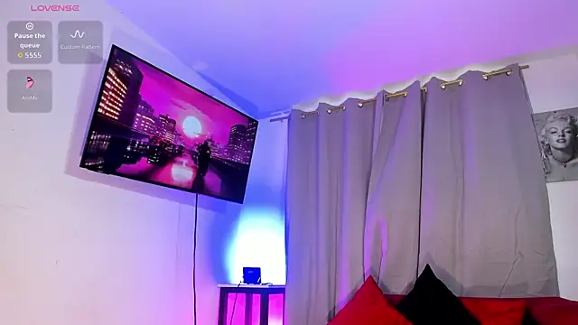 Fenty_XX webcam